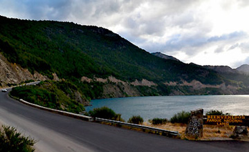 The Seven-Lake Road starting at Villa La Angostura
