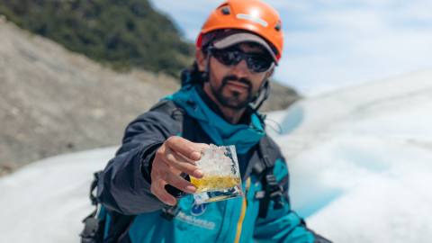 Whisky, montañas y hielo