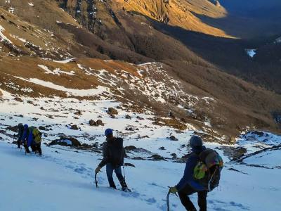 Ascensiones/Trekking Vertical Trek Expediciones