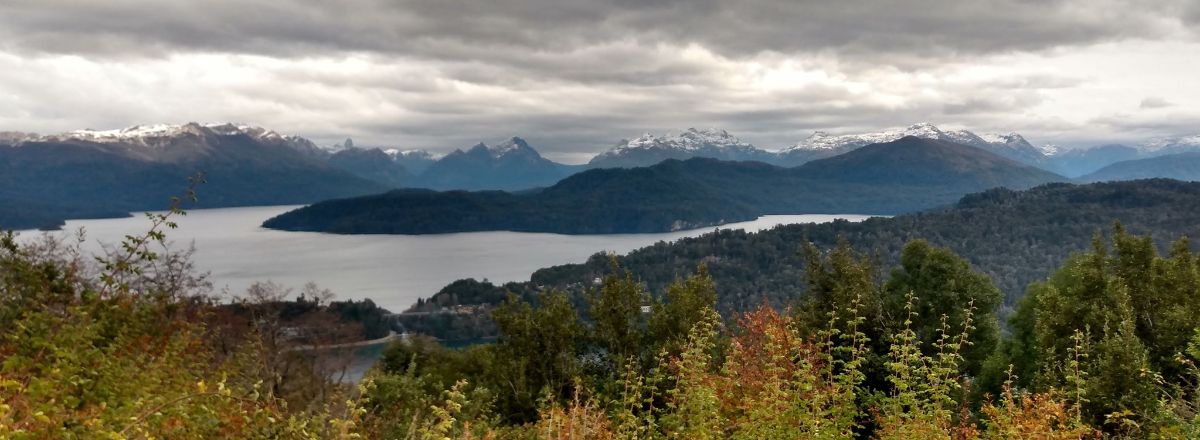 Agencias de viajes y turismo A Orillas del Lago