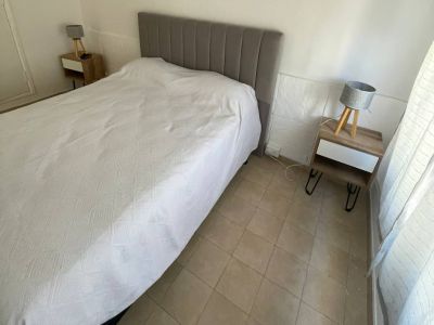 Short Term Apartment Rentals Depto Gales (a 50 metros del mar)