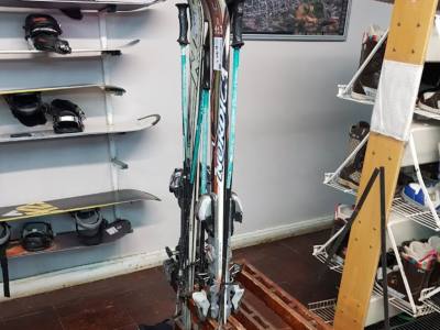 Alquiler de Ski Rossi Ski Rental